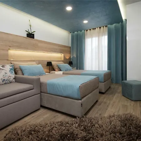 Apartments-luxury Apartment
